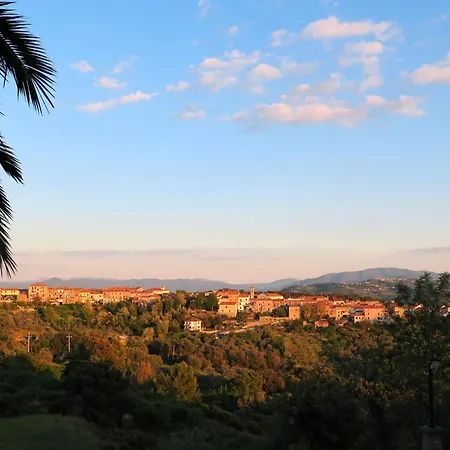 아파트 Farfalla-12 By Interhome *